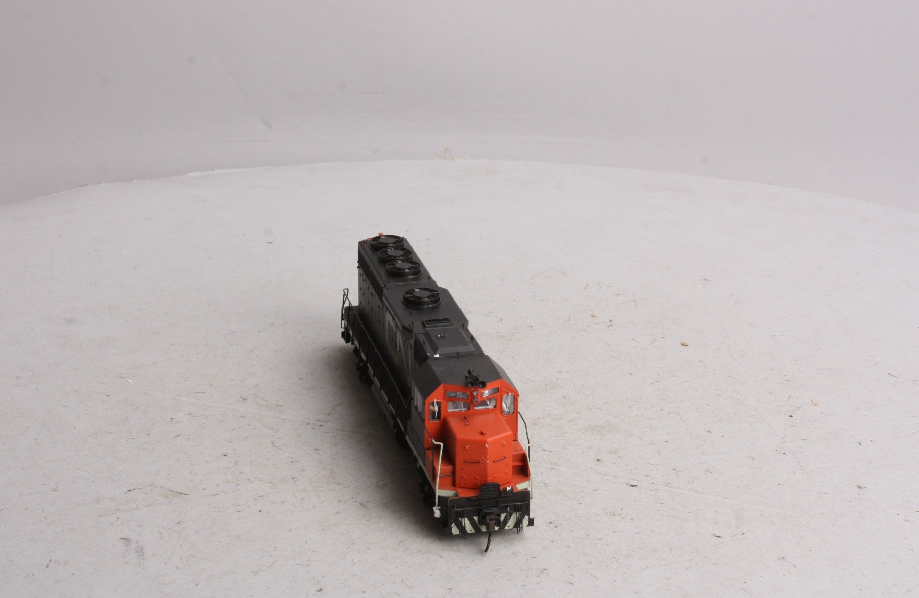 Atlas 8906 HO Scale Canadian National GP-40 Diesel Locomotive