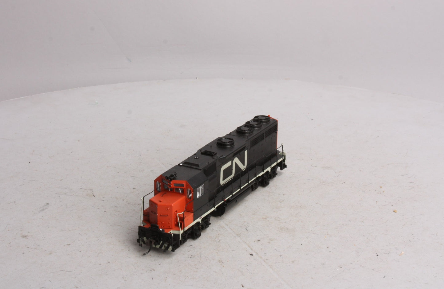 Atlas 8906 HO Scale Canadian National GP-40 Diesel Locomotive