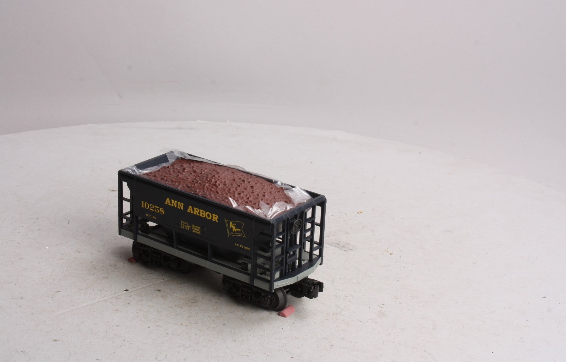 MTH 30-75293 Ann Arbor Ore Car
