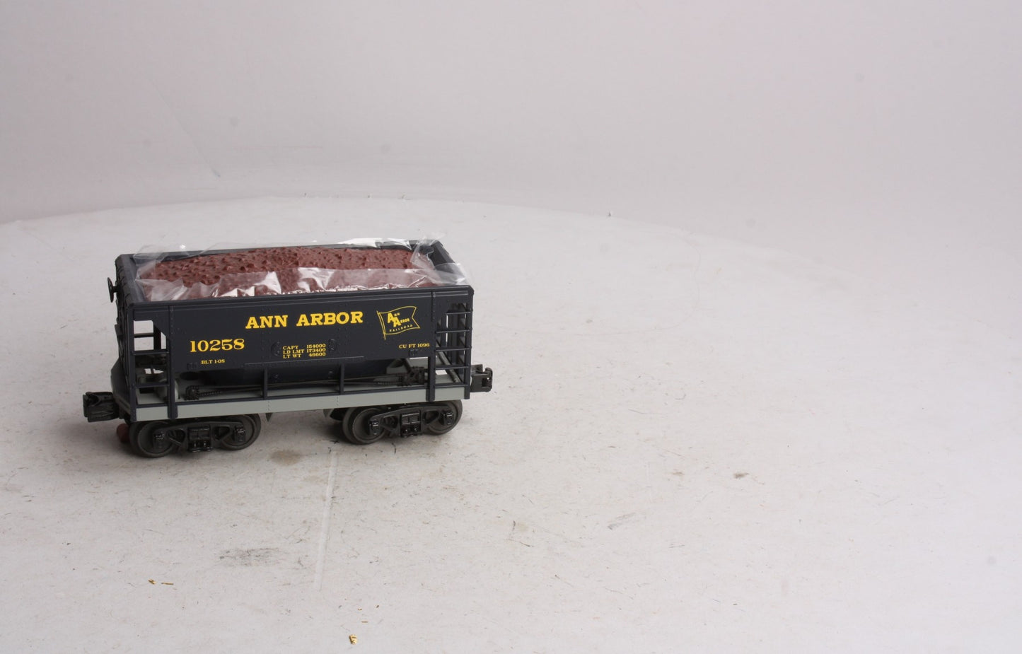 MTH 30-75293 Ann Arbor Ore Car