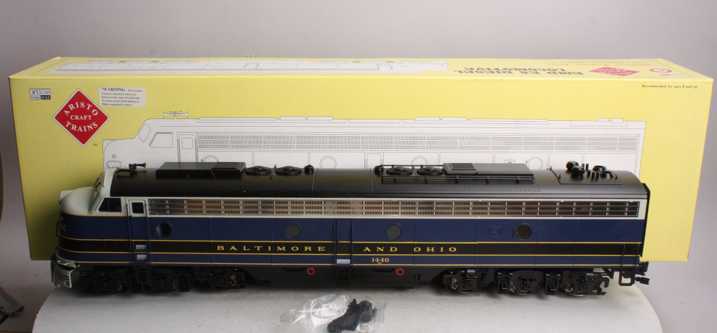 Aristo-Craft ART-23605 Baltimore & Ohio E-8 Diesel Locomotive #1444