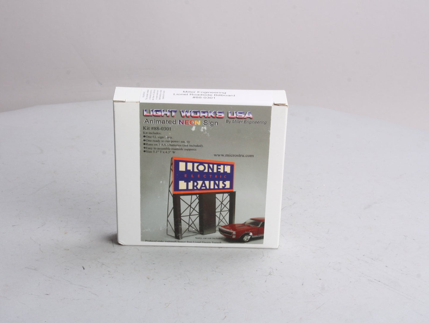Miller Engineering 880301 O Animated Neon Roadside Billboard Lionel