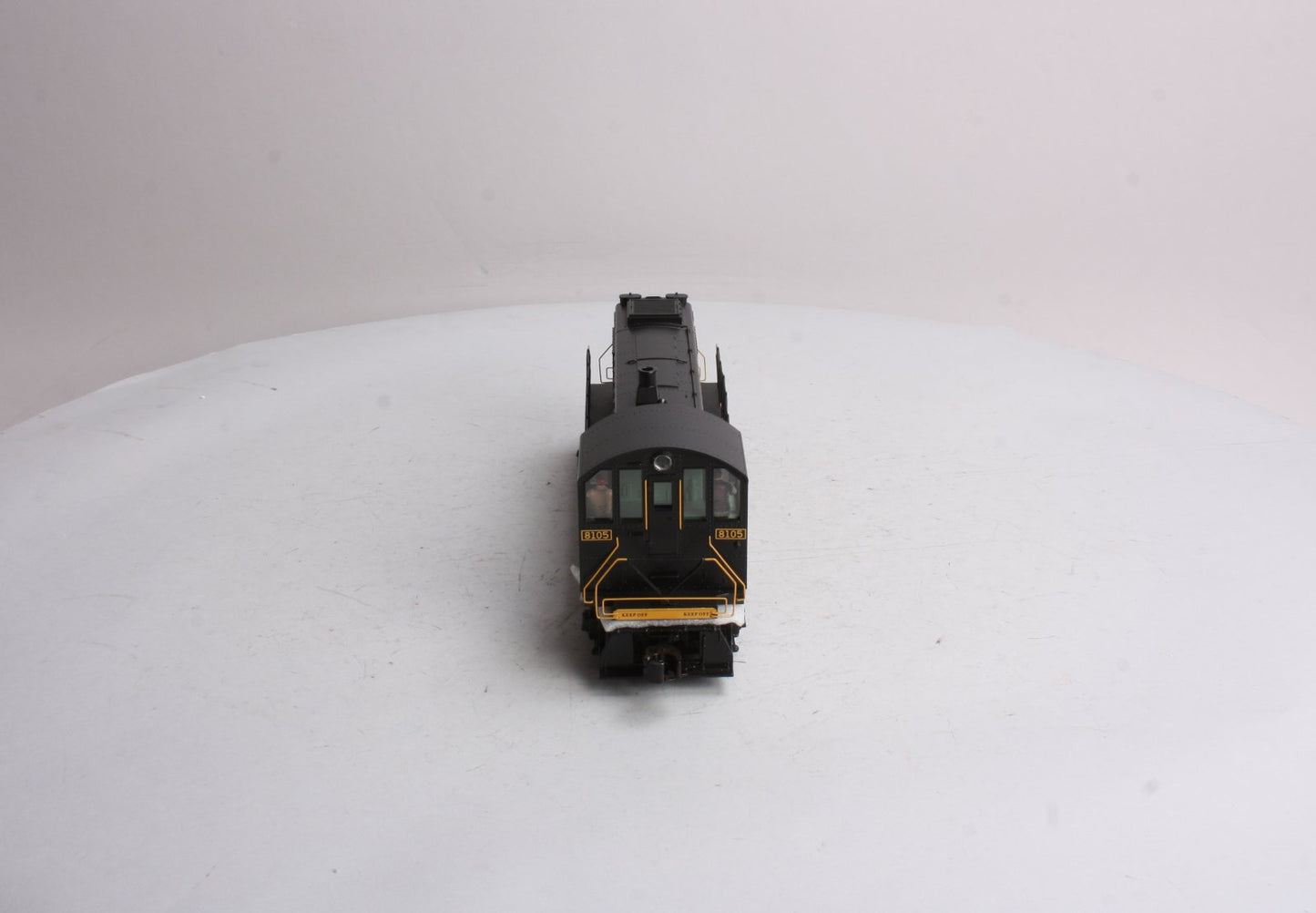 MTH 20-2794-3 Grand Trunk Western Alco S-2 Non-Powered Diesel Switcher #8105