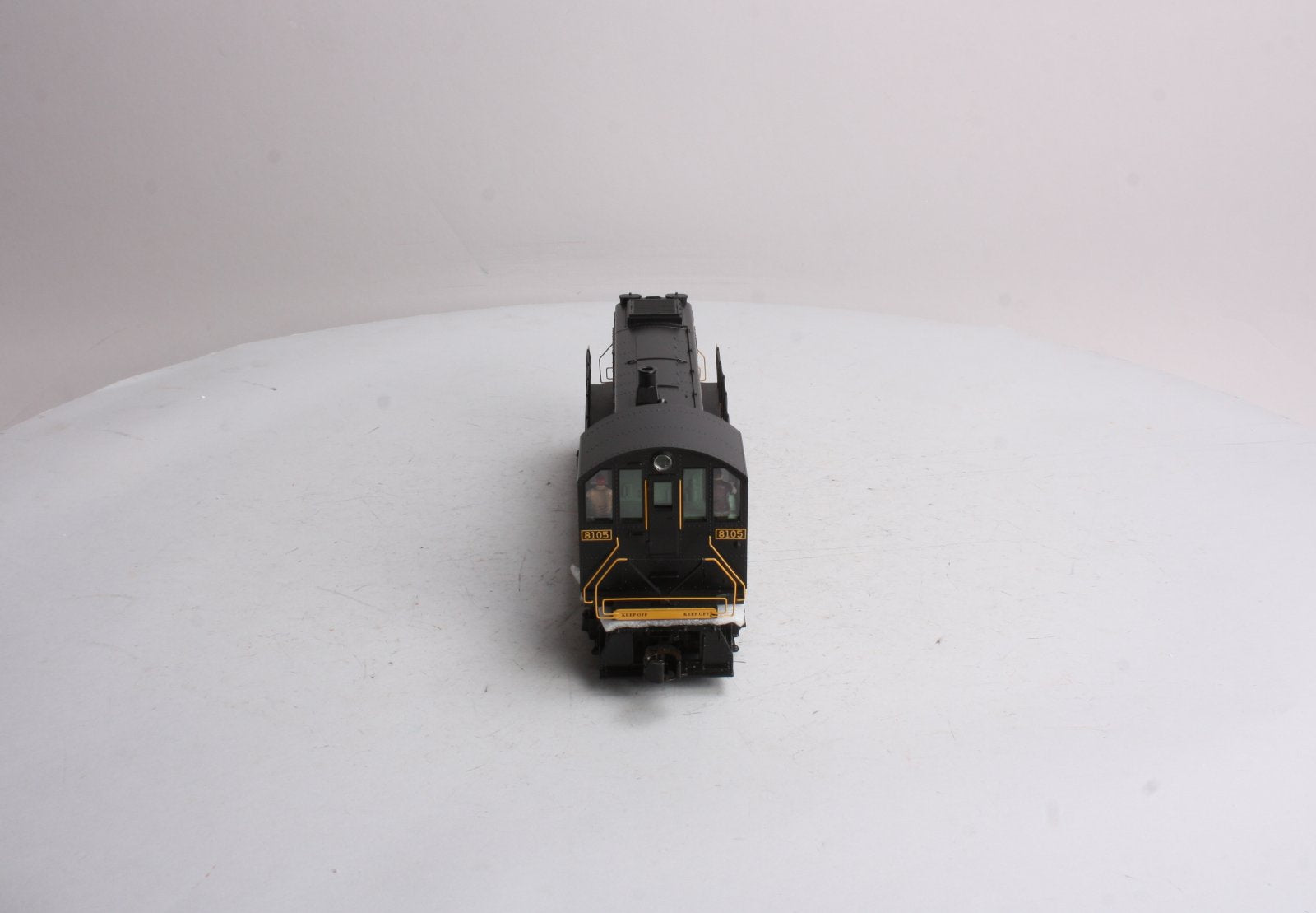 MTH 20-2794-3 Grand Trunk Western Alco S-2 Non-Powered Diesel Switcher #8105