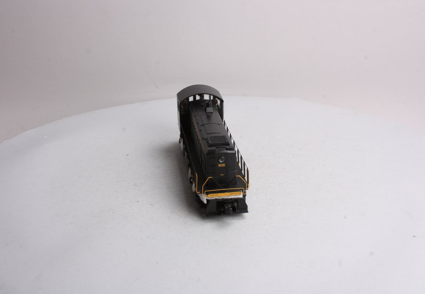 MTH 20-2794-3 Grand Trunk Western Alco S-2 Non-Powered Diesel Switcher #8105