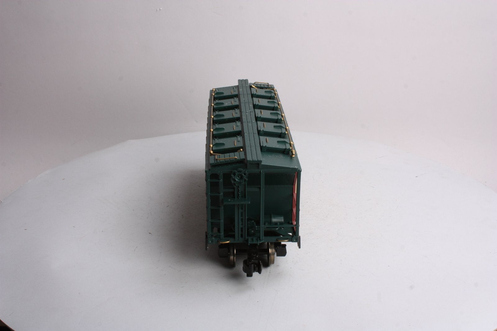 Aristo-Craft 41232 G Scale Napa Valley 2-Bay Covered Hopper- Metal Wheels