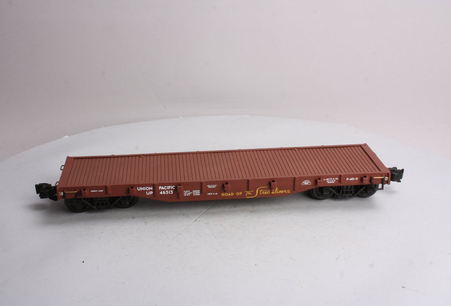 Aristo-Craft 46313 Union Pacific Flatcar with Load
