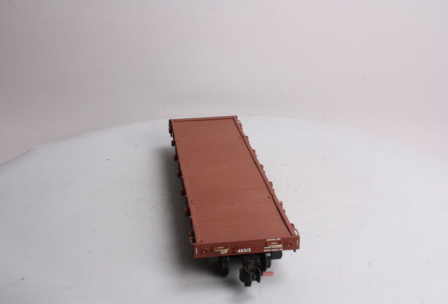 Aristo-Craft 46313 Union Pacific Flatcar with Load
