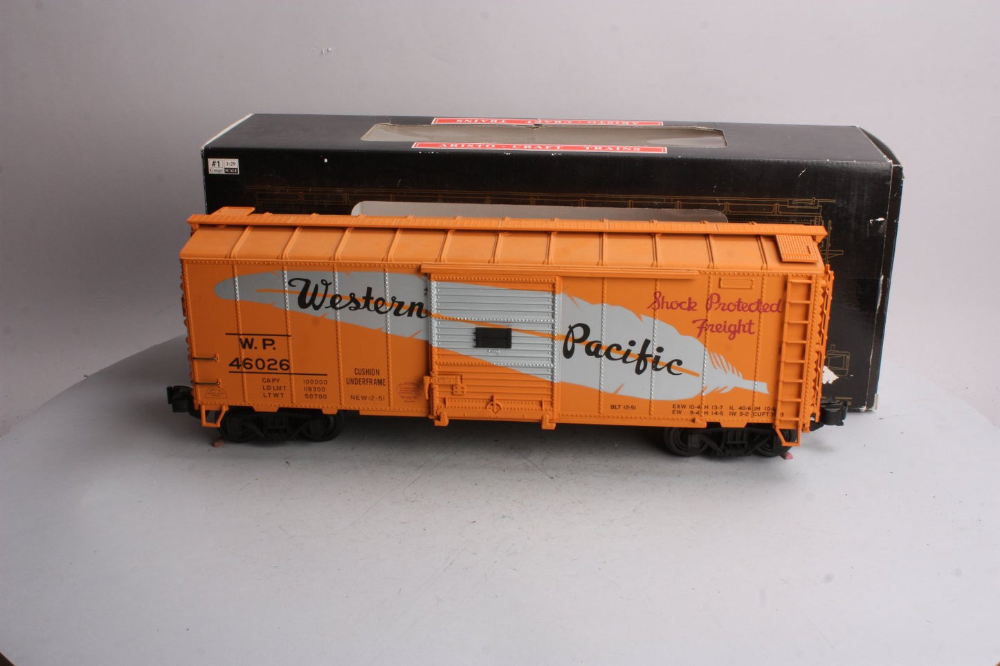 Aristo-Craft 46026 Western Pacific Boxcar- Plastic Wheels