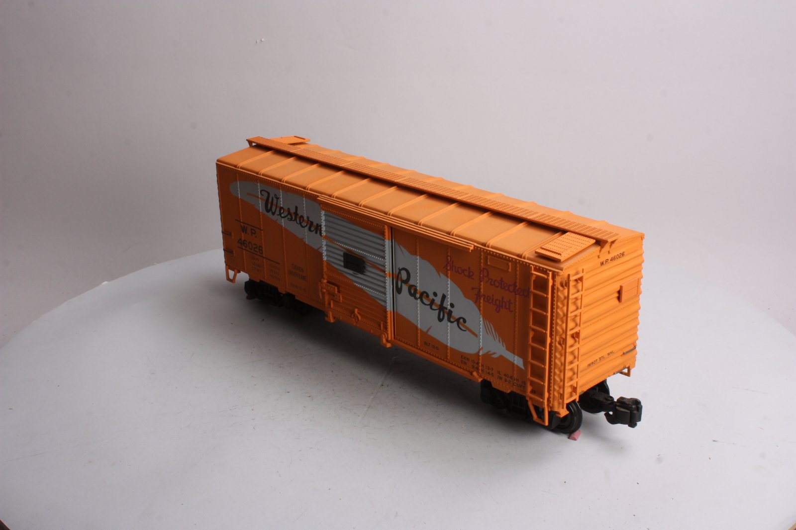 Aristo-Craft 46026 Western Pacific Boxcar- Plastic Wheels