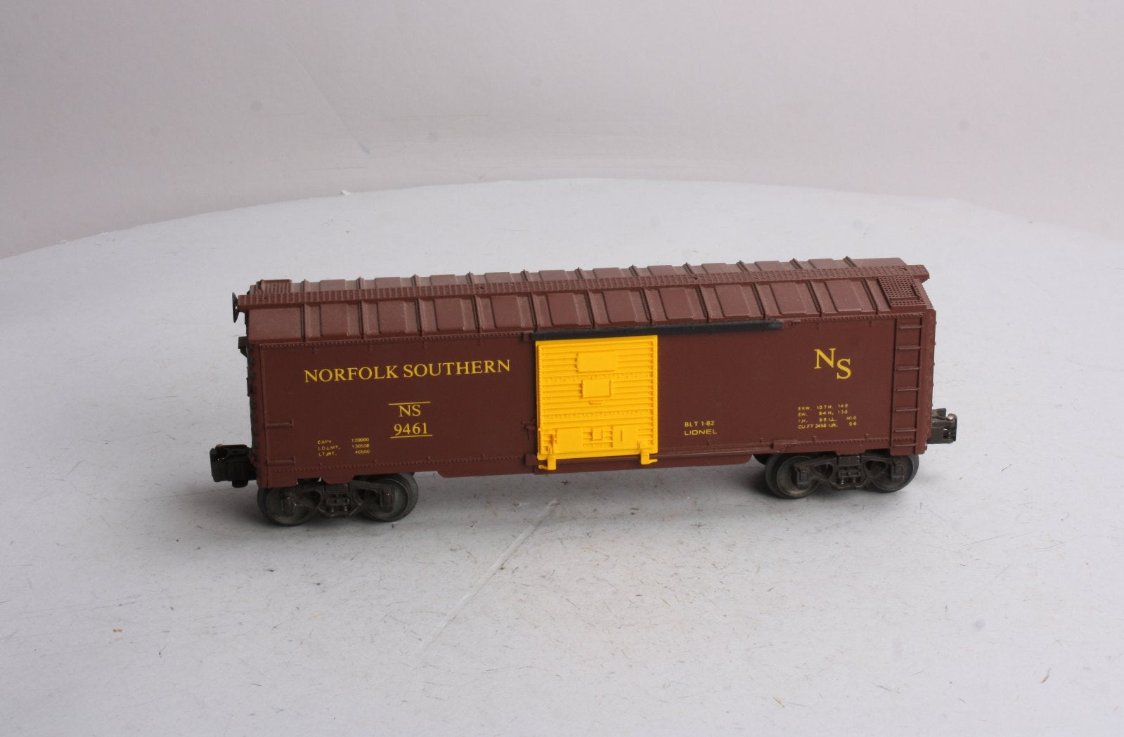 Lionel 6-9461 O Gauge Norfolk & Southern Boxcar