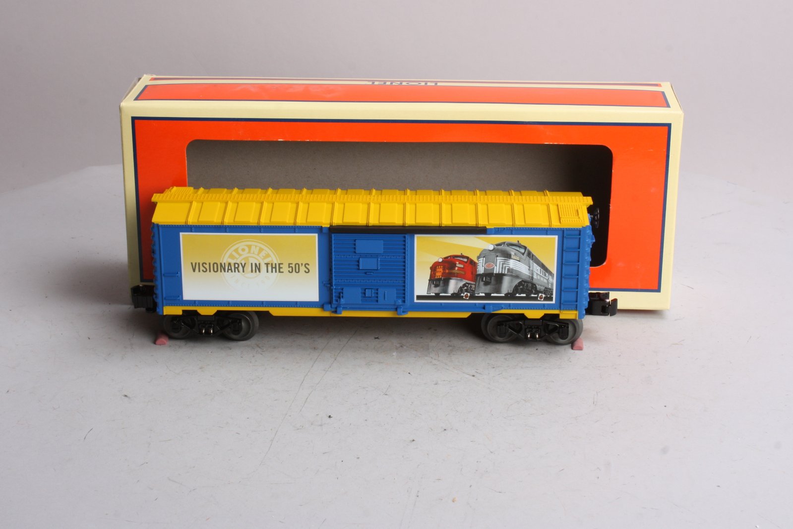 Lionel 6-27080 O Gauge Vision Boxcar