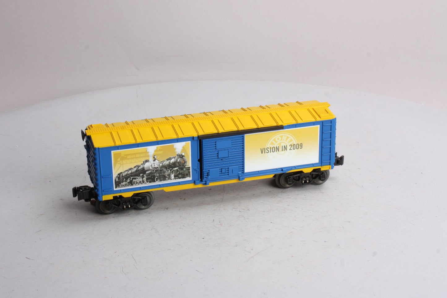 Lionel 6-27080 O Gauge Vision Boxcar