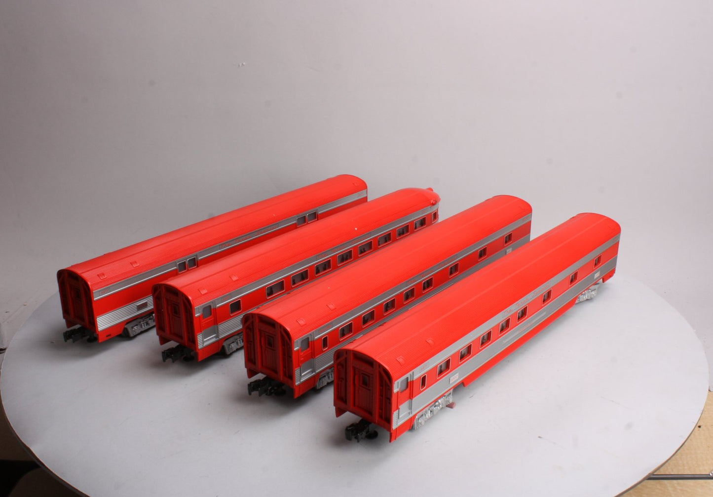 Williams 43171 O Gauge Texas Special 72 Ft. Streamline Passenger Cars (Set of 4)