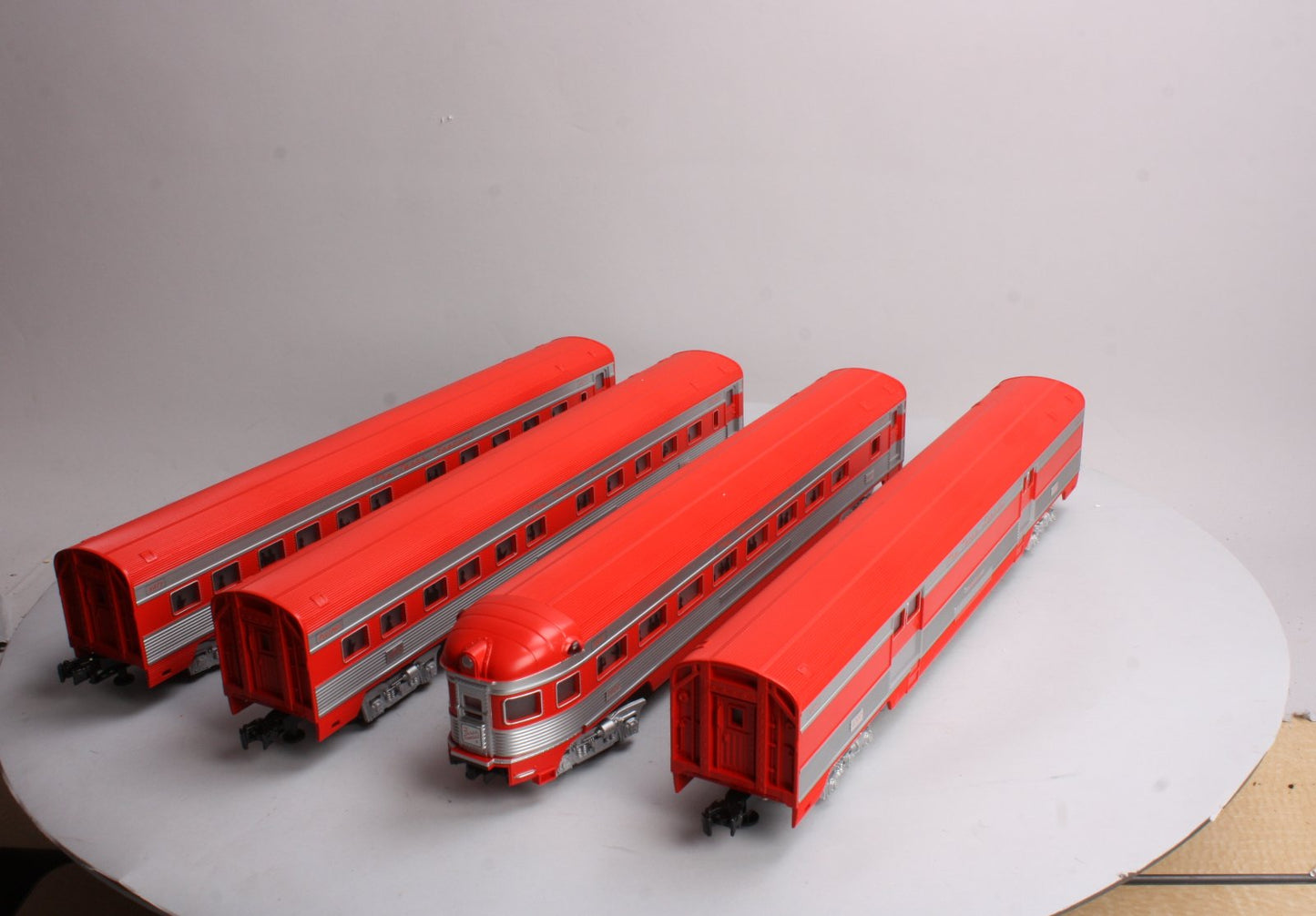 Williams 43171 O Gauge Texas Special 72 Ft. Streamline Passenger Cars (Set of 4)