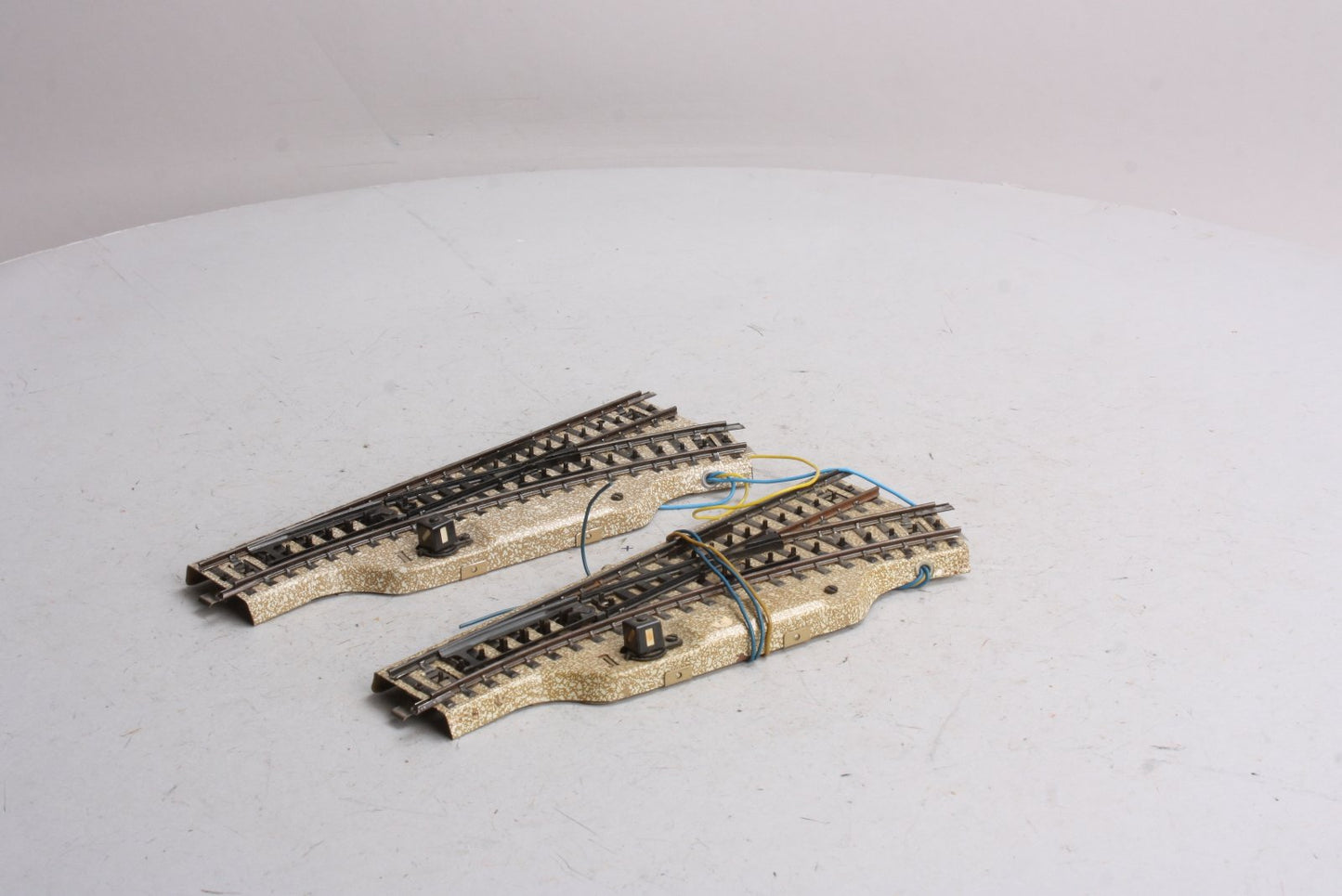 Marklin 5204 HO Scale Right Hand 24 ° Manual 2-Way Swich Turnouts [2]