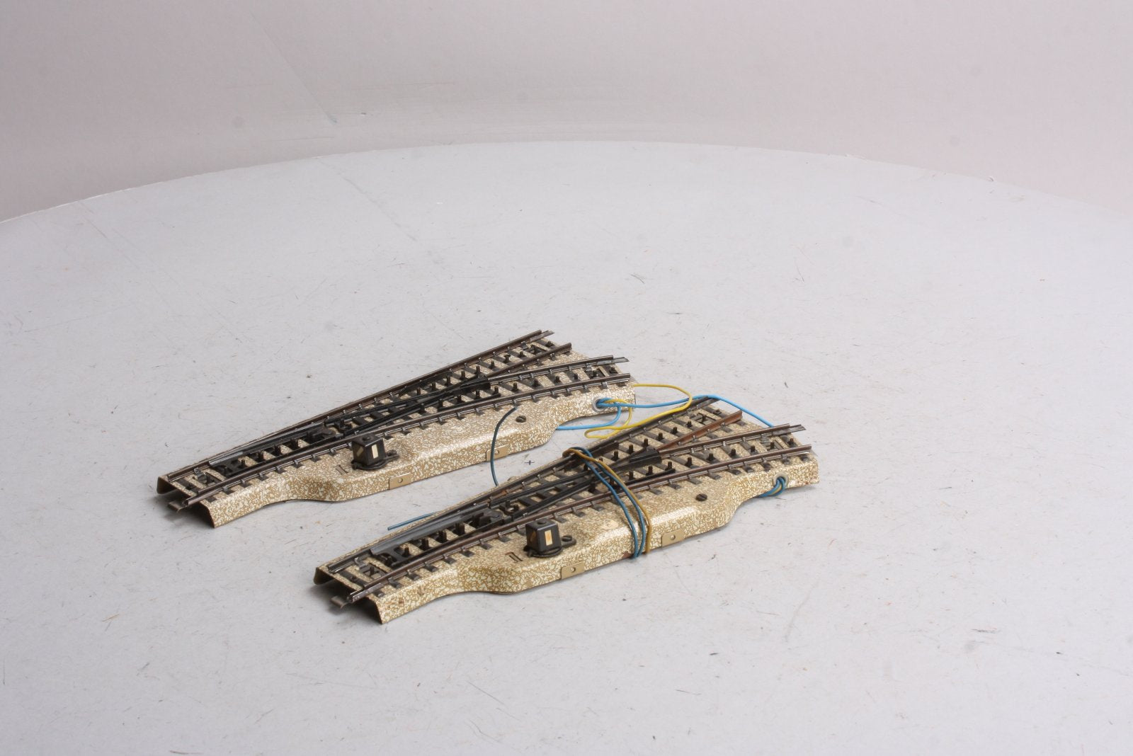 Marklin 5204 HO Scale Right Hand 24 ° Manual 2-Way Swich Turnouts [2]