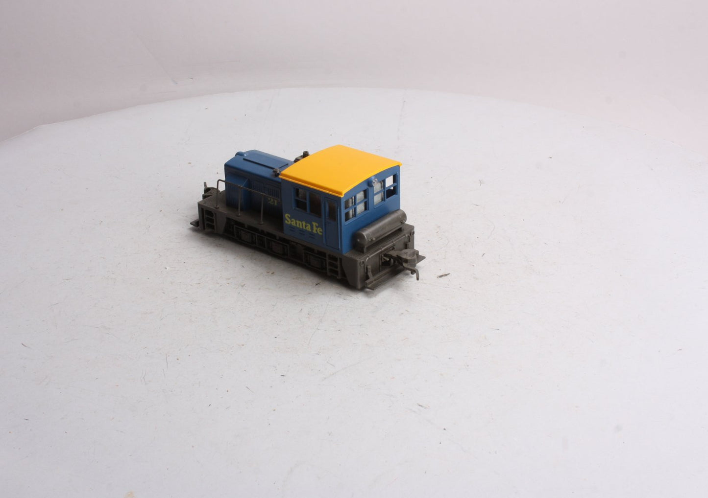 Atlas 6121 O Scale Santa Fe WDT Industrail Switcher (2 Rail)