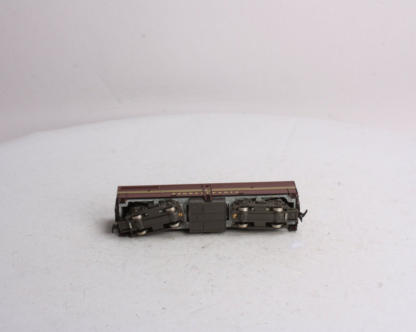 Model Power 842 HO Scale Pennsylvania Powered FB2 B Unit
