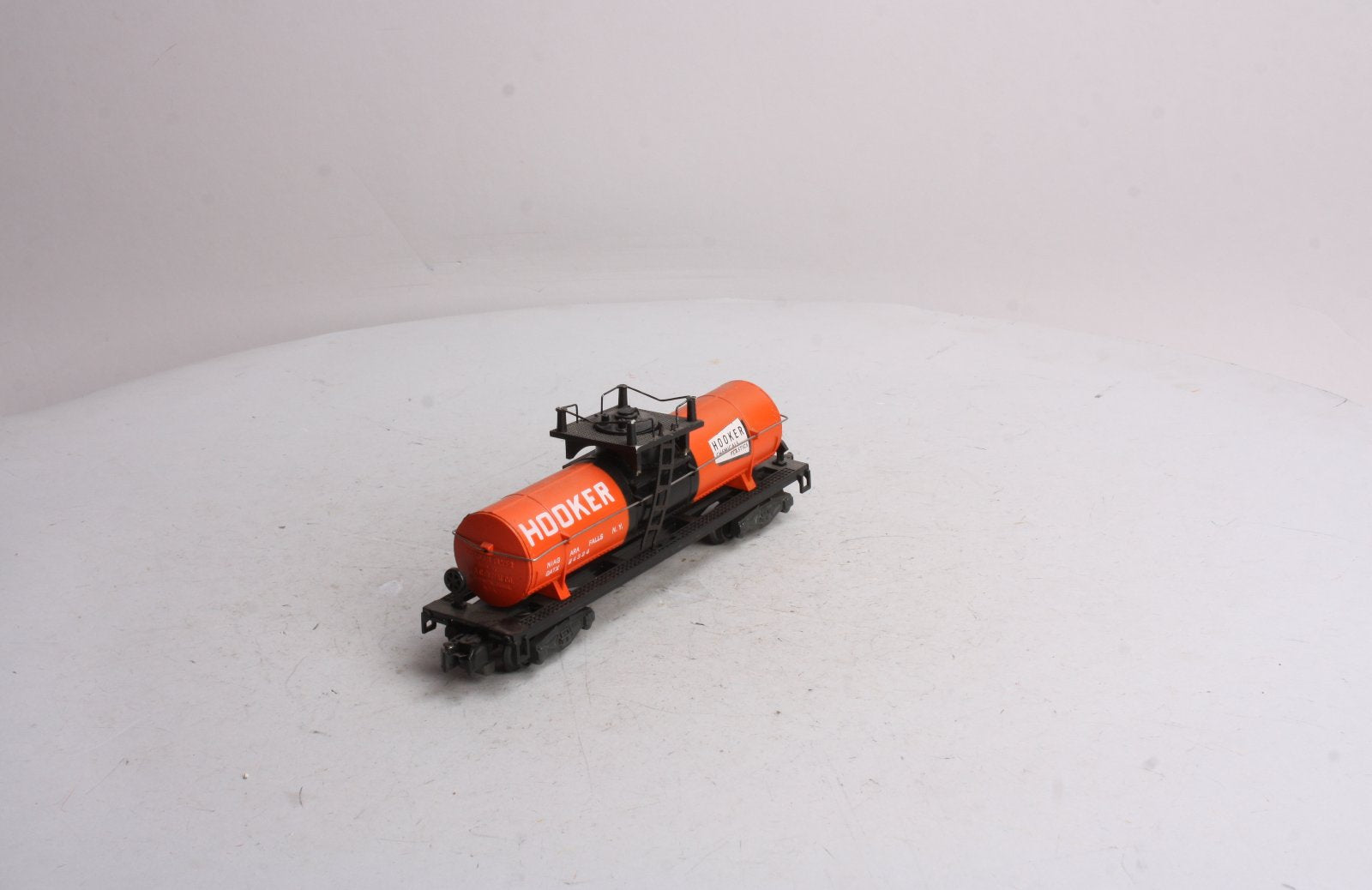 American Flyer 24324 Vintage S Gauge Hooker Tank Car #24324