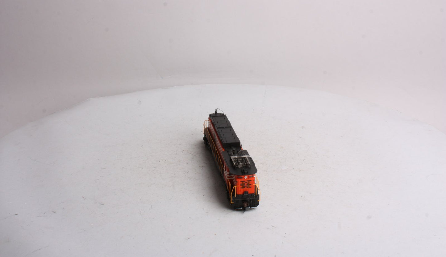 Spectrum 82407 HO Scale New Haven GE E33 Electric Locomotive #304