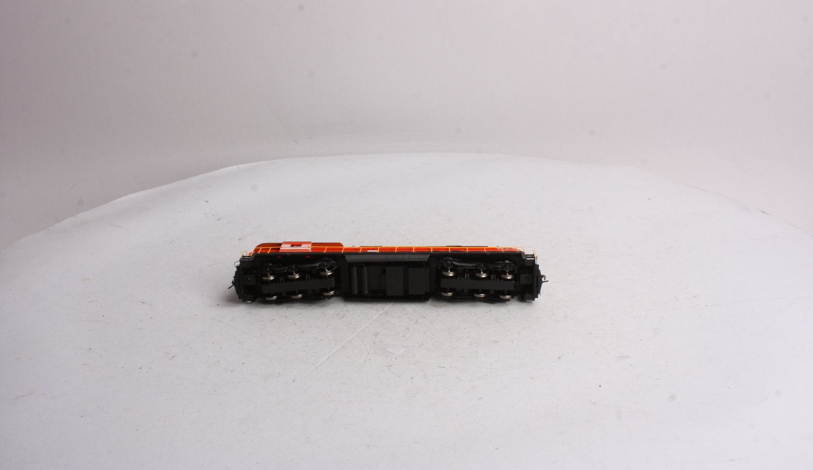 Spectrum 82407 HO Scale New Haven GE E33 Electric Locomotive #304