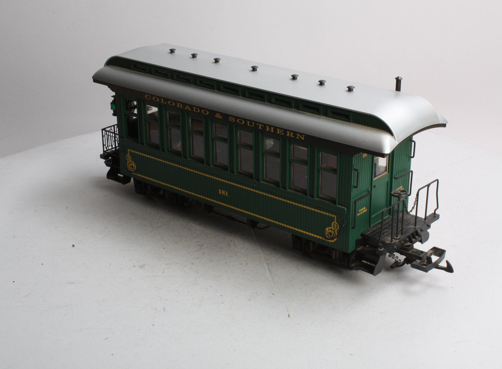 USA Trains 30500 G Scale C&S Overton Observation Car #181 (Metal Wheels)