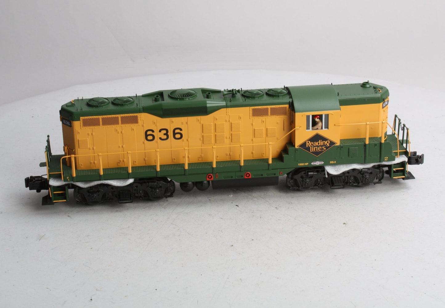MTH 20-20202-3 Reading RDG GP-9 Non-Powered Diesel Engine #636