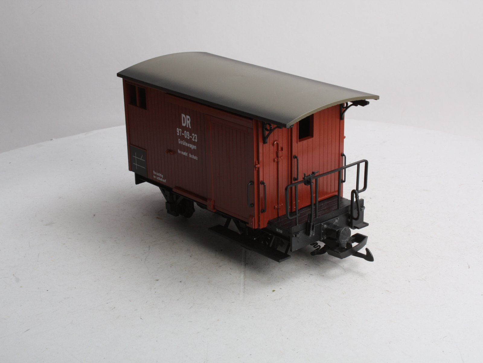 LGB 40075 G Scale DR Boxcar #97-09-23
