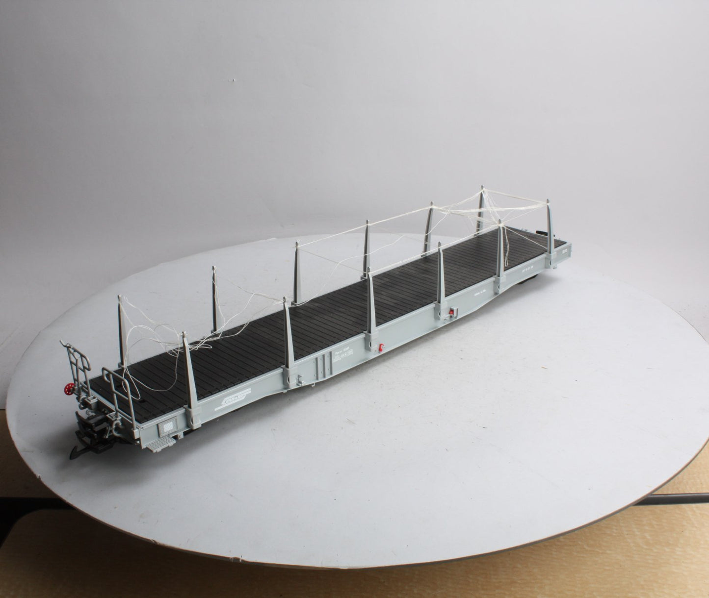 LGB 40920 Rhb Flatcar with Stakes