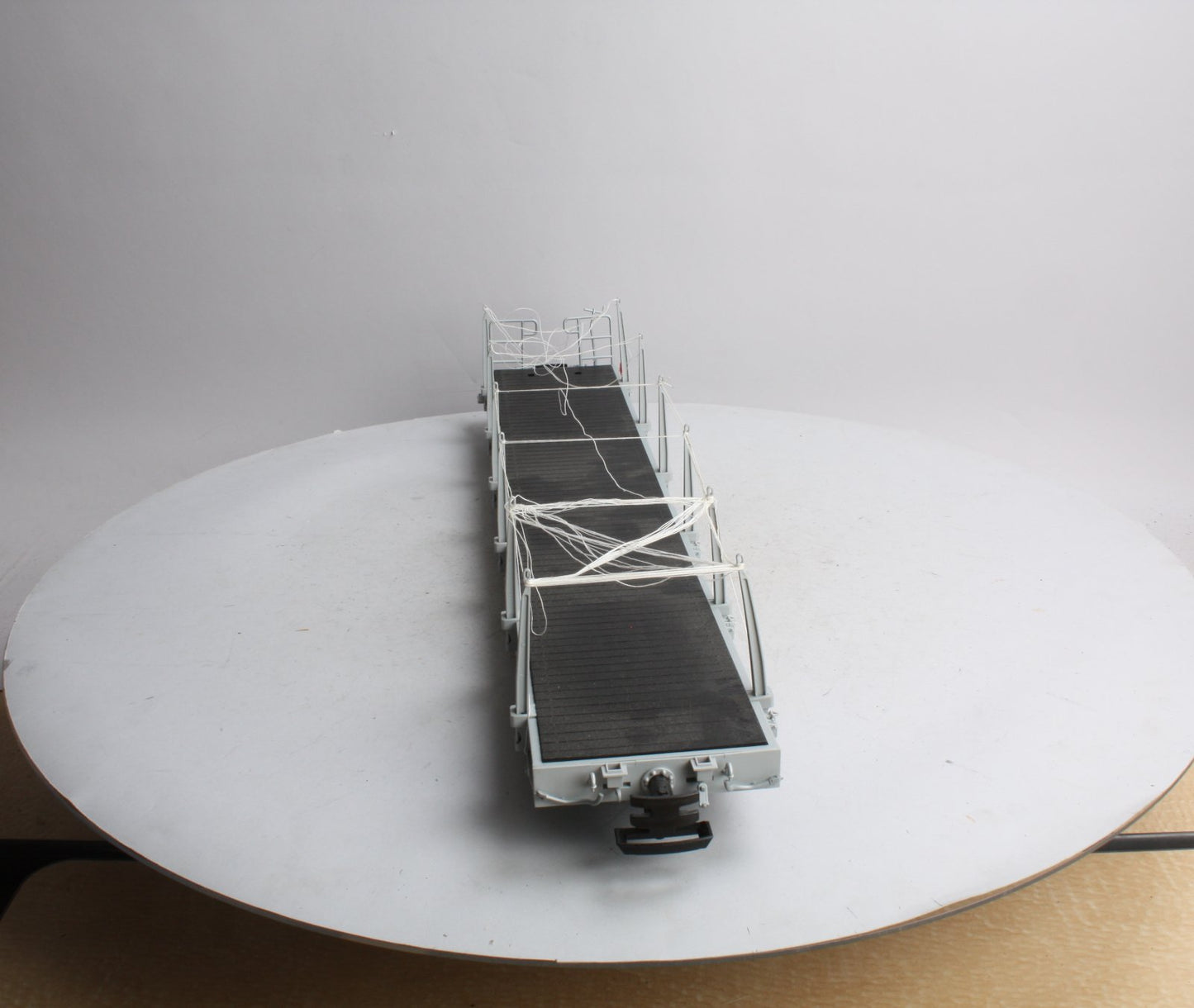 LGB 40920 Rhb Flatcar with Stakes