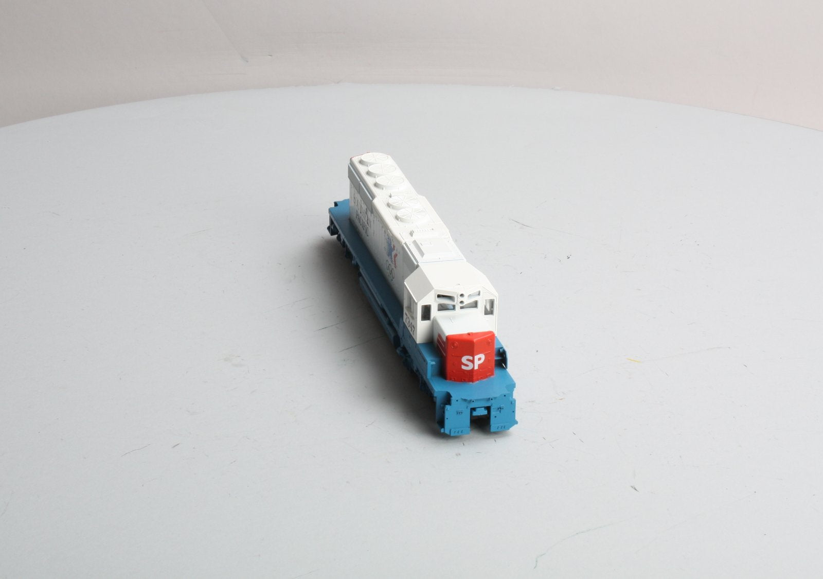 Athearn 4470 HO Southern Pacific Olympic SD40-2 Dummy Diesel Locomotive #7347