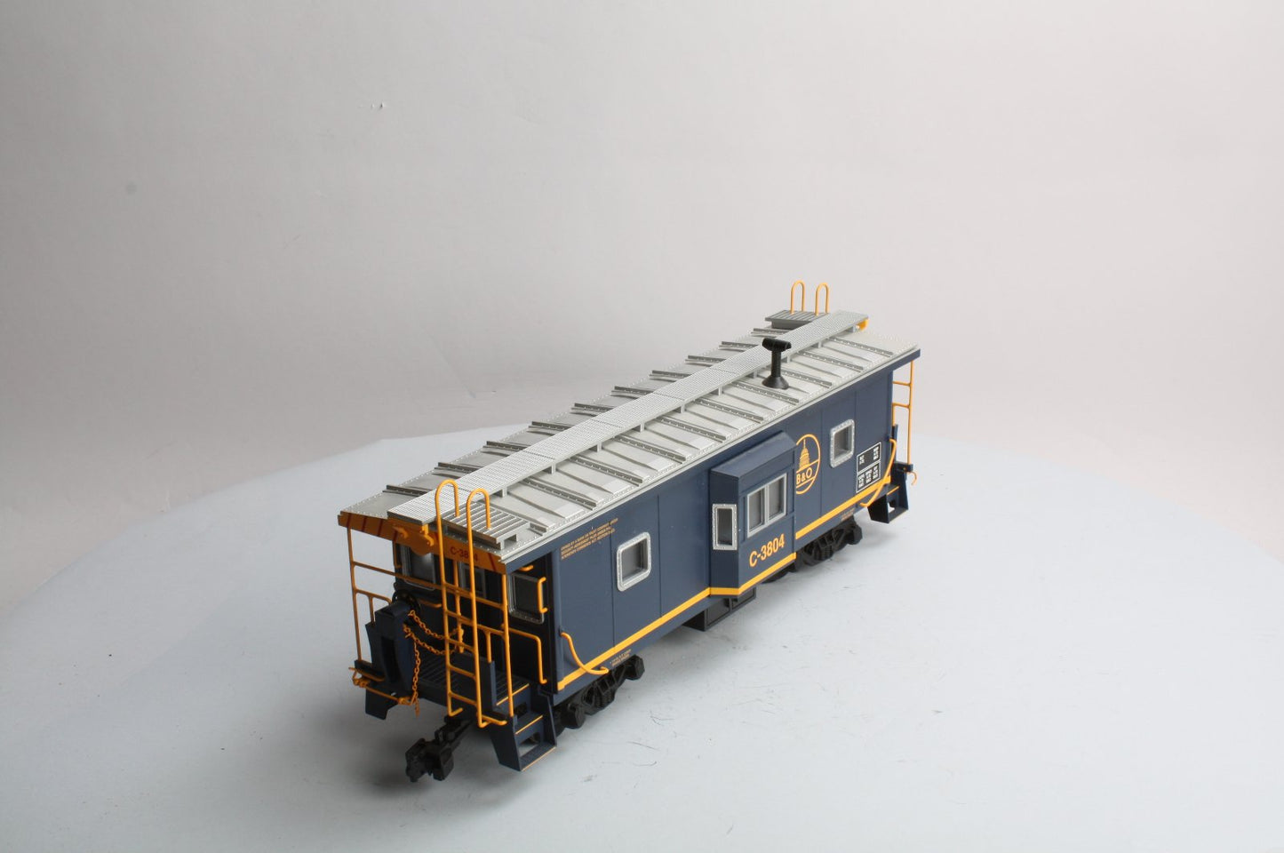 USA Trains 12066 G Baltimore & Ohio Bay Window Caboose #C3804