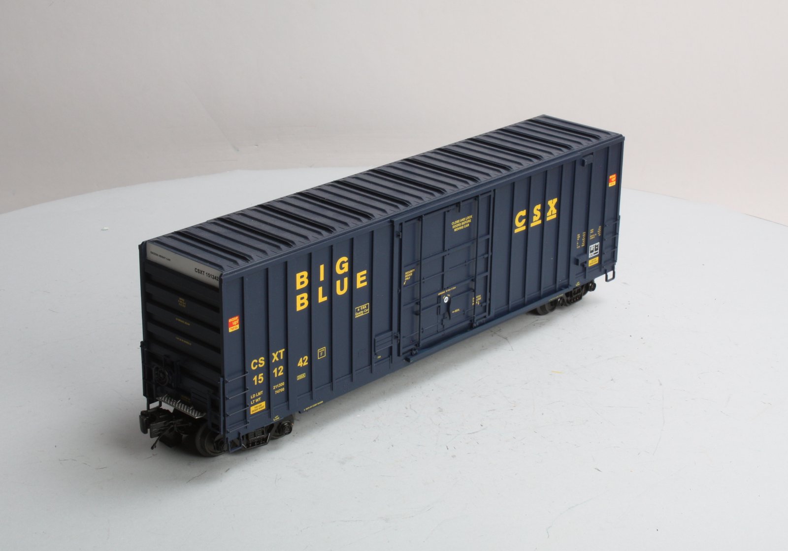 MTH 20-93415 O CSX 50’ High Cube Box Car #151242