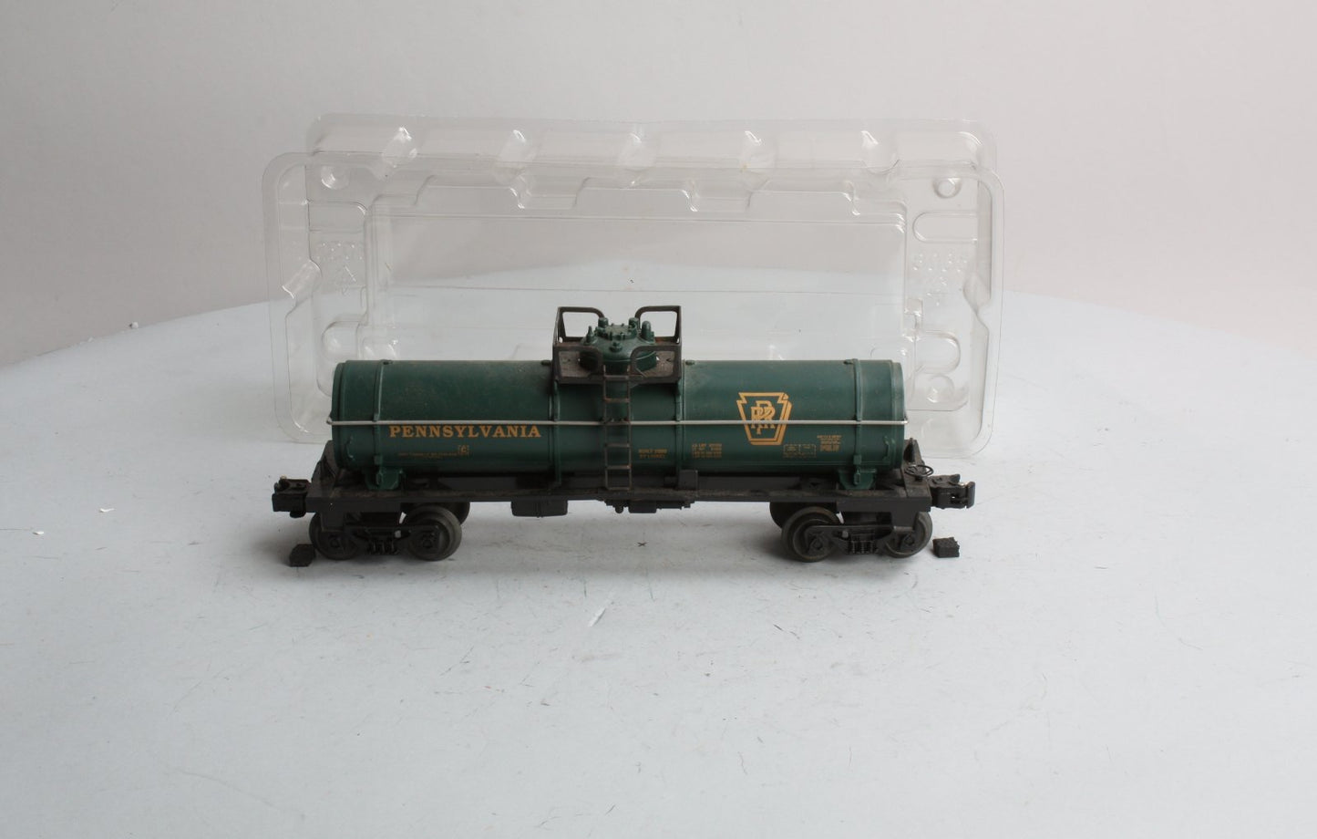 Lionel 6-26100 O Gauge Pennsylvania Single Dome Tank Car