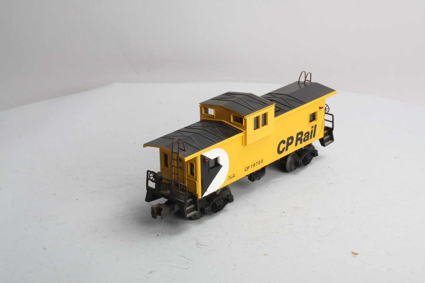Lionel 6-19705 O Gauge CP Rail Extended Vision Caboose #19705