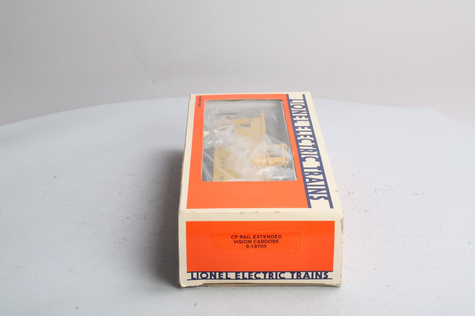 Lionel 6-19705 O Gauge CP Rail Extended Vision Caboose #19705