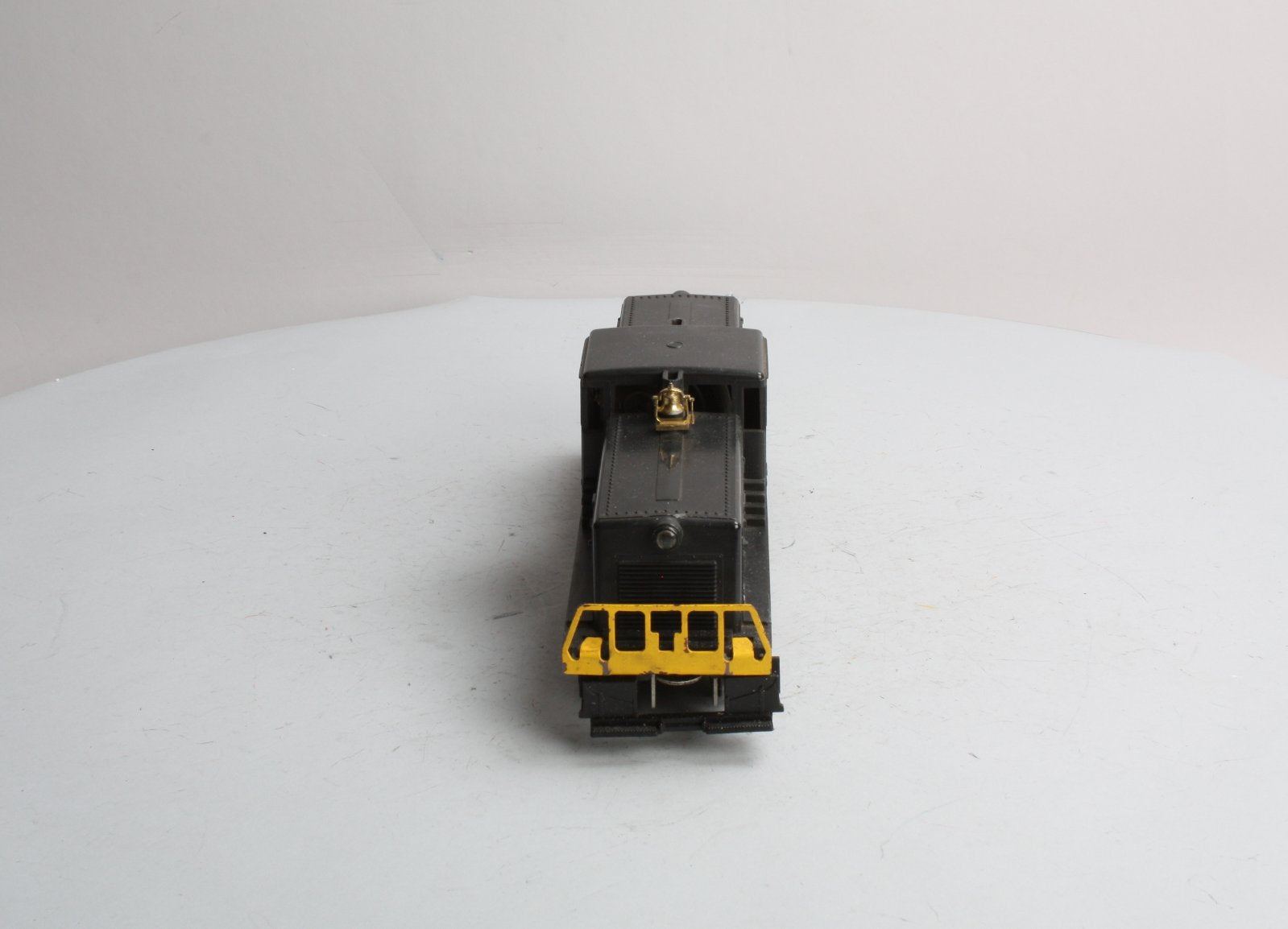 Lionel 628 Vintage O Northern Pacific 44 Ton Diesel Locomotive