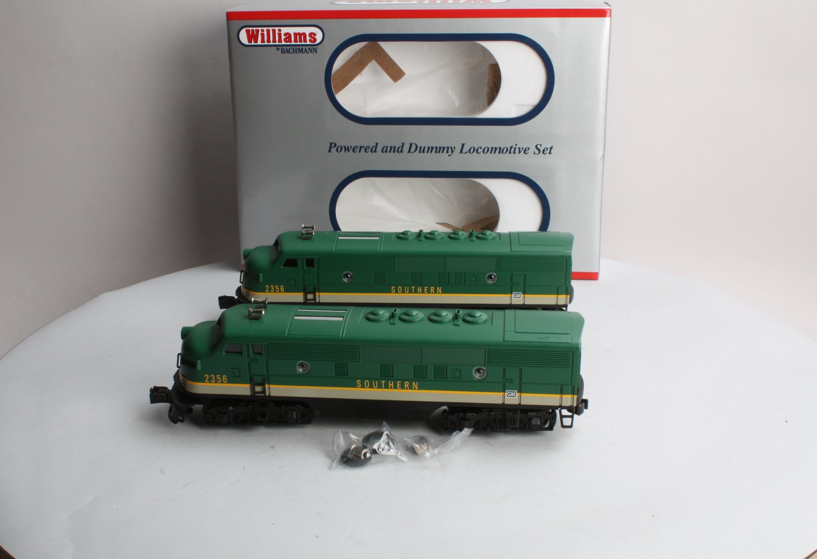 Williams 20192 F-3 AA Southern Powered and Dummy Locomotive Set