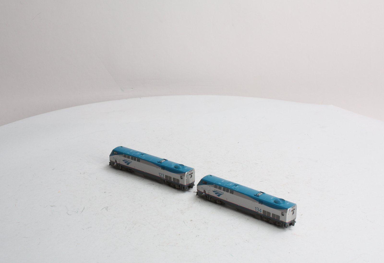 Kato 106-6103 N Amtrak Phase V Set #123 & #134