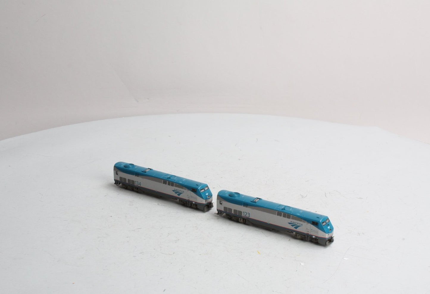 Kato 106-6103 N Amtrak Phase V Set #123 & #134