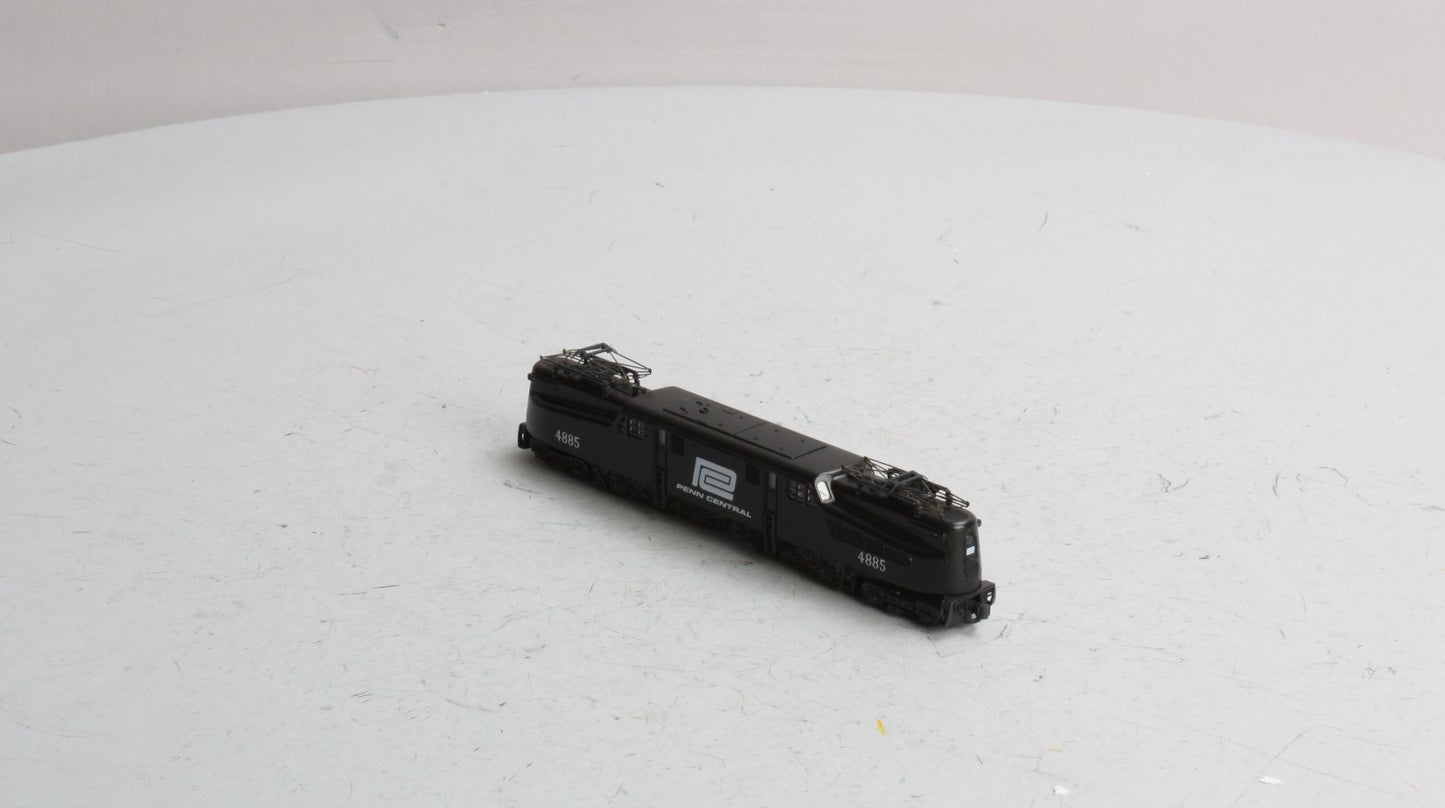 Kato 137-2023 N Scale Penn Central GG-1 Electric Locomotive #4885