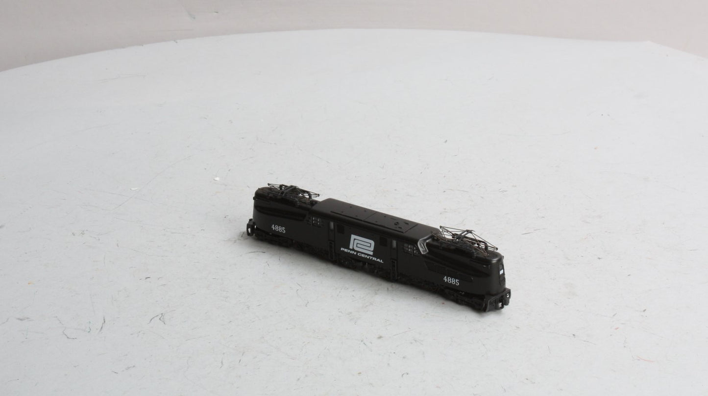 Kato 137-2023 N Scale Penn Central GG-1 Electric Locomotive #4885