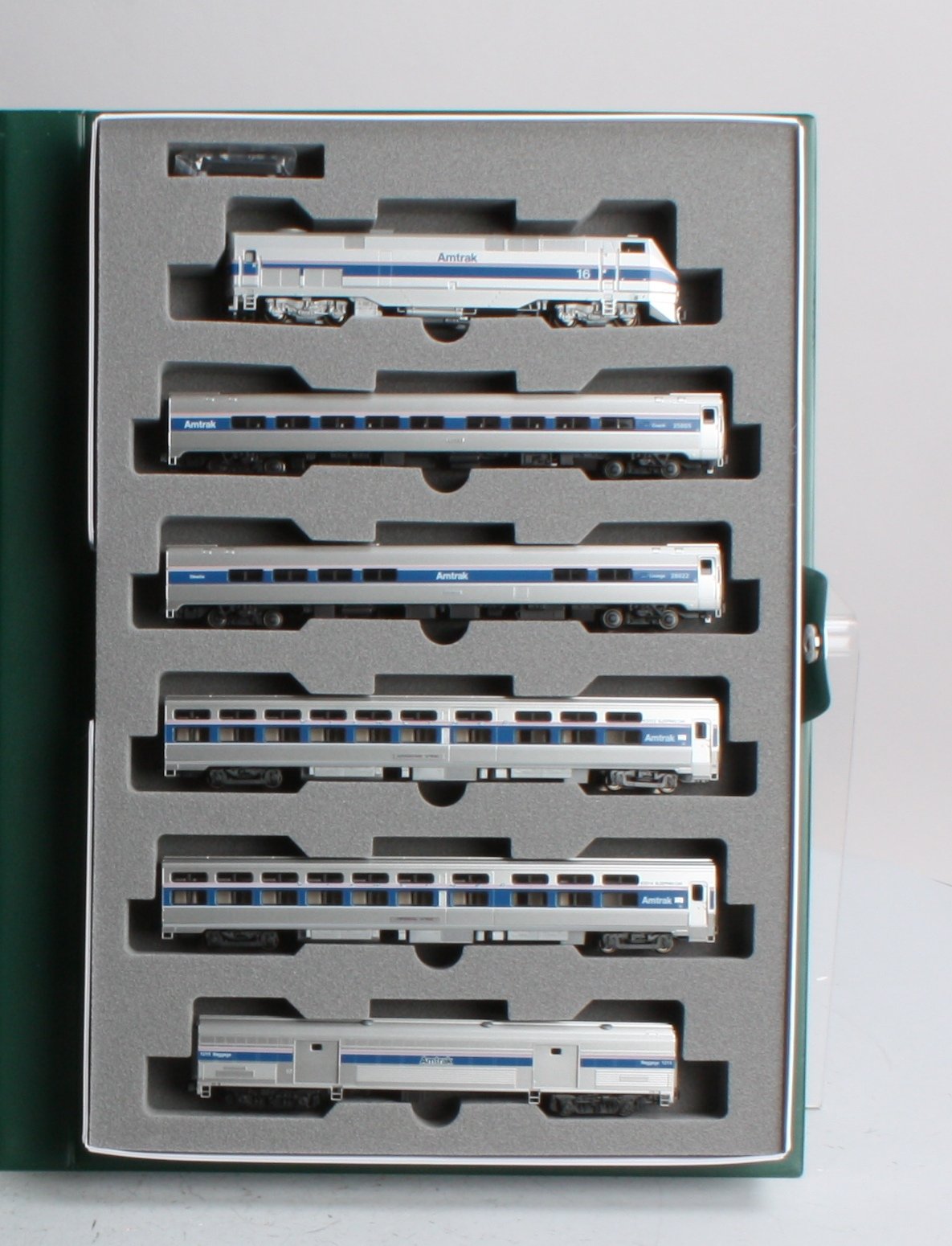Kato 106-0101 N Gauge Amtrak Amfleet P42 Diesel Train Set – Trainz