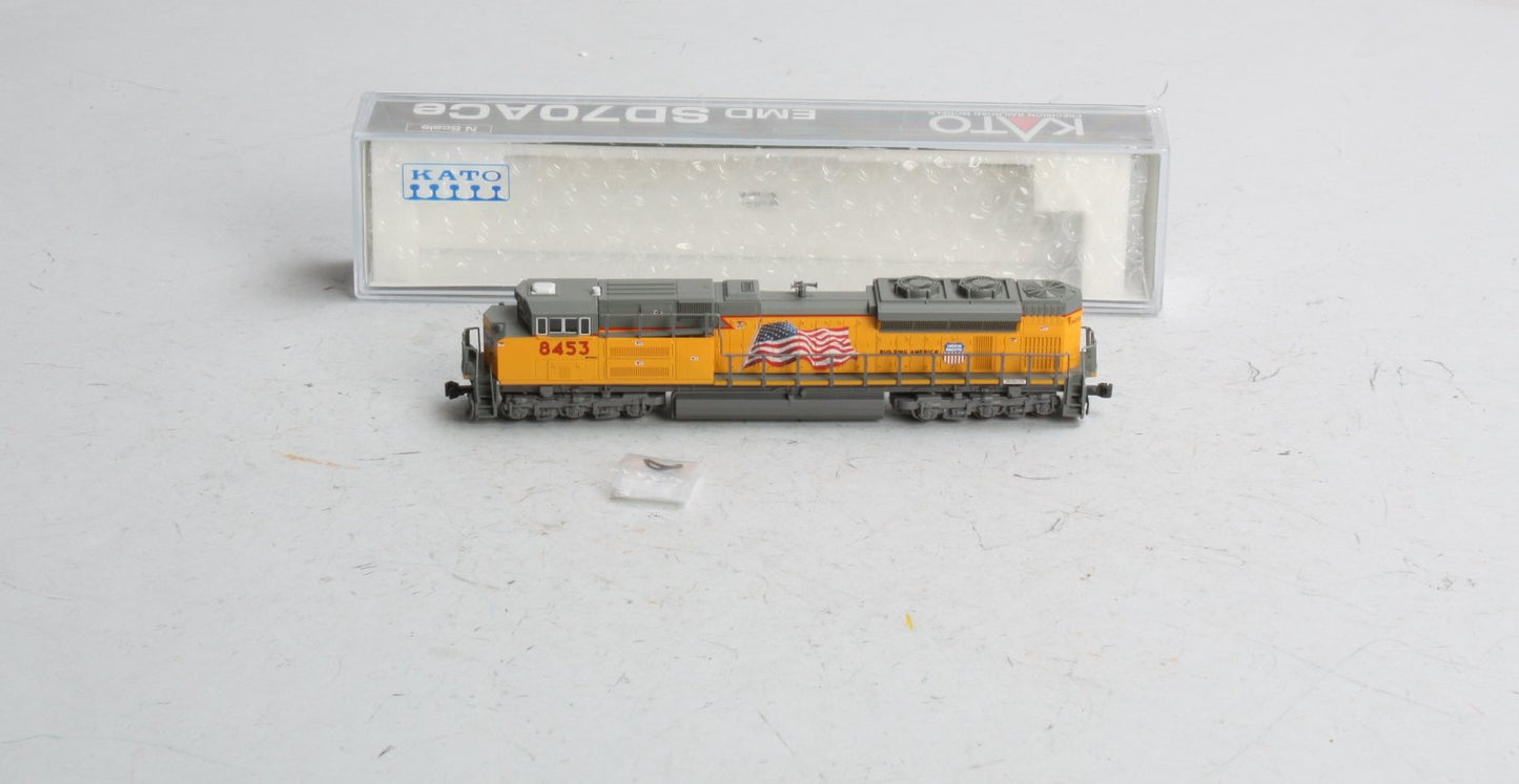 Kato 176-8425 N Scale Union Pacific 'Flag' SD70ACe Diesel Locomotive #8453