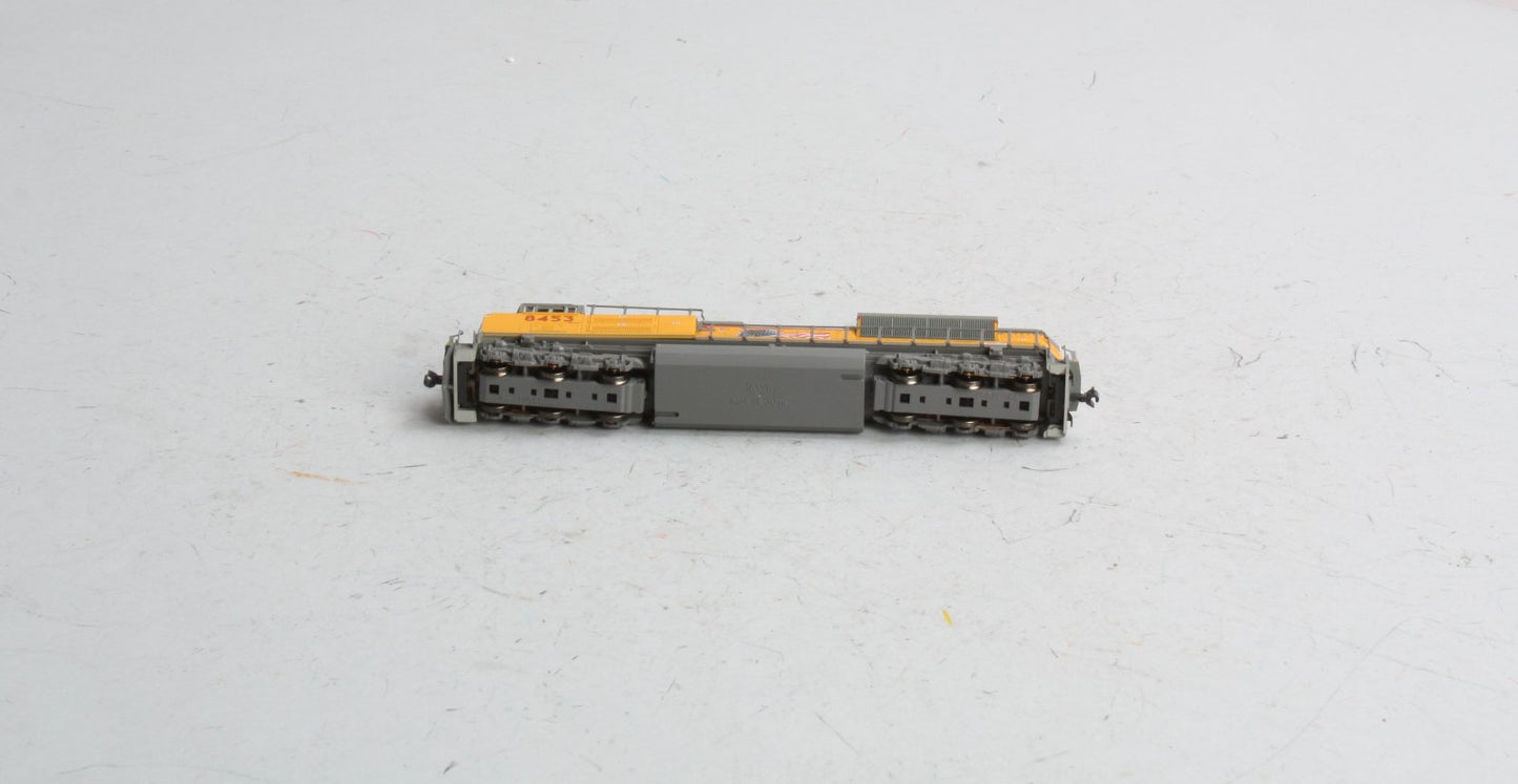 Kato 176-8425 N Scale Union Pacific 'Flag' SD70ACe Diesel Locomotive #8453