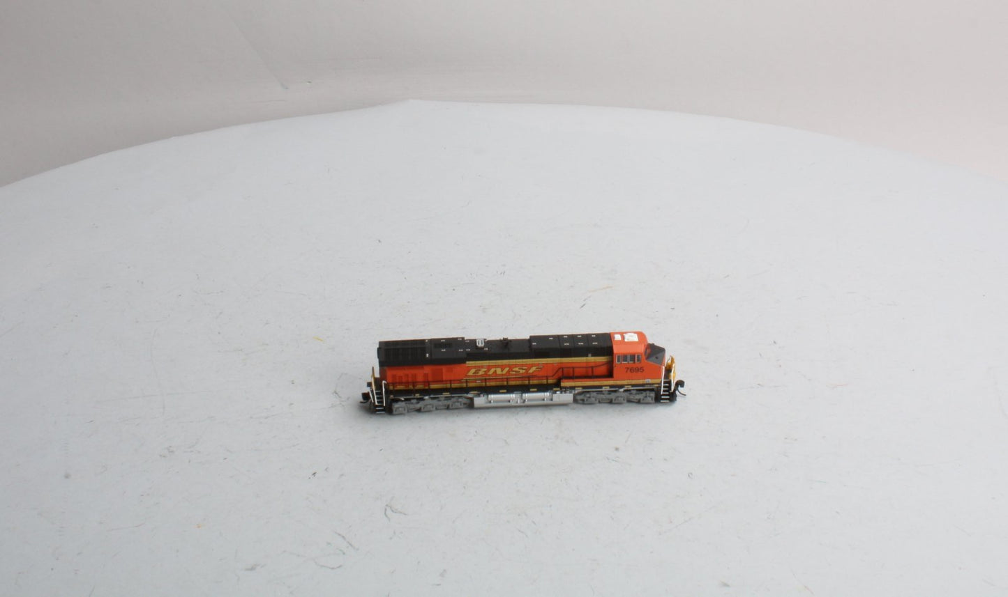 Fox Valley Models 70308 N ES44DC BNSF "Yellow Wedge" Diesel #7695