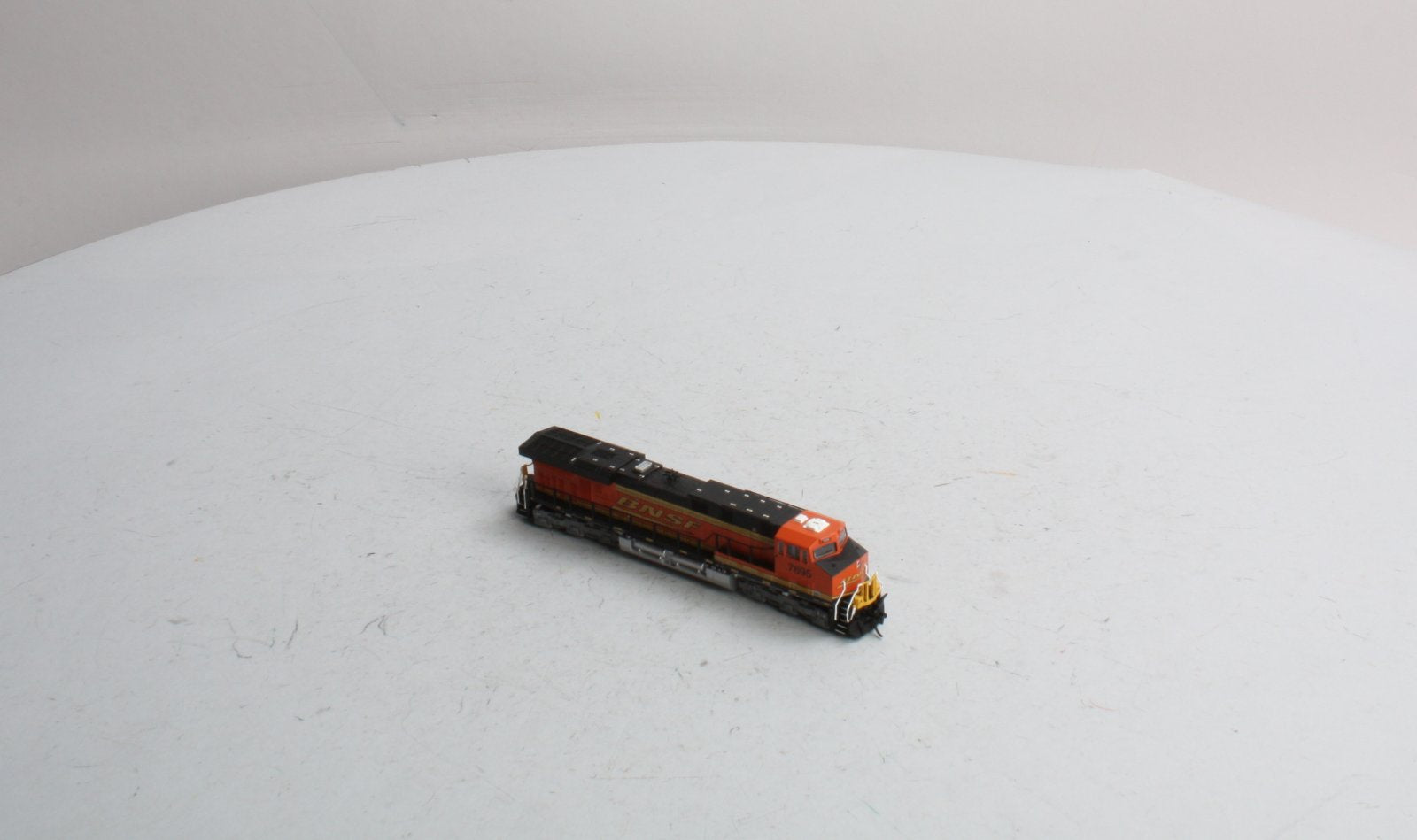 Fox Valley Models 70308 N ES44DC BNSF 