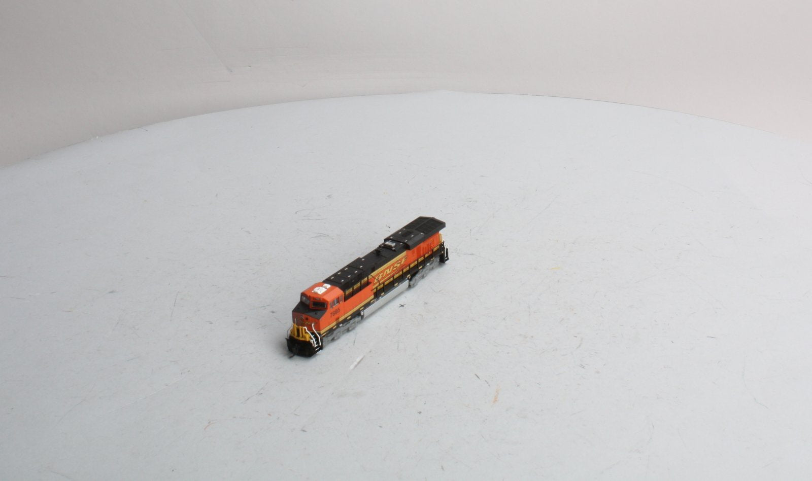 Fox Valley Models 70308 N ES44DC BNSF 