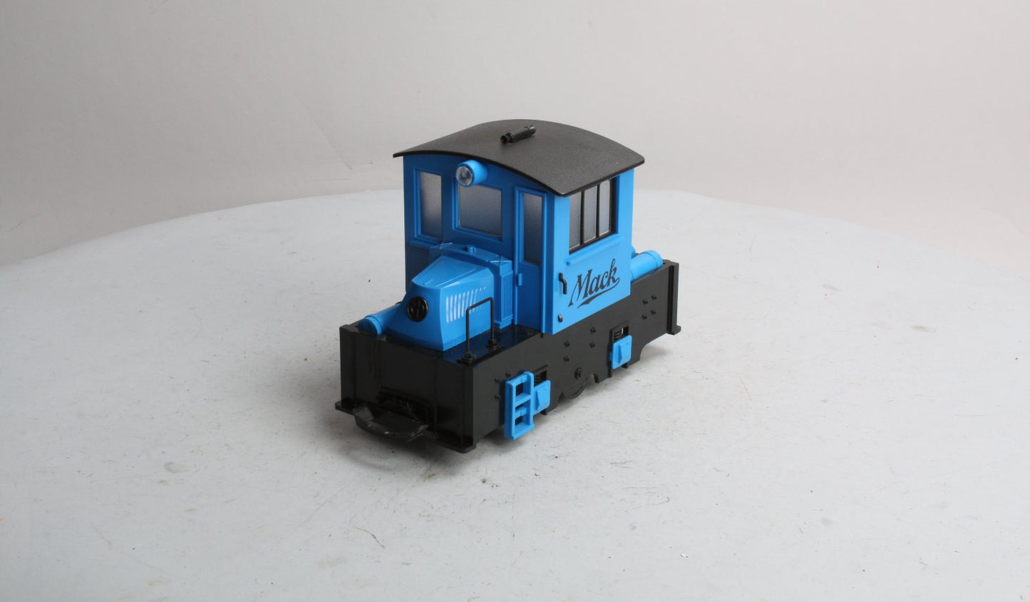 Hartland 09704 G Scale Blue Mack Diesel Switcher